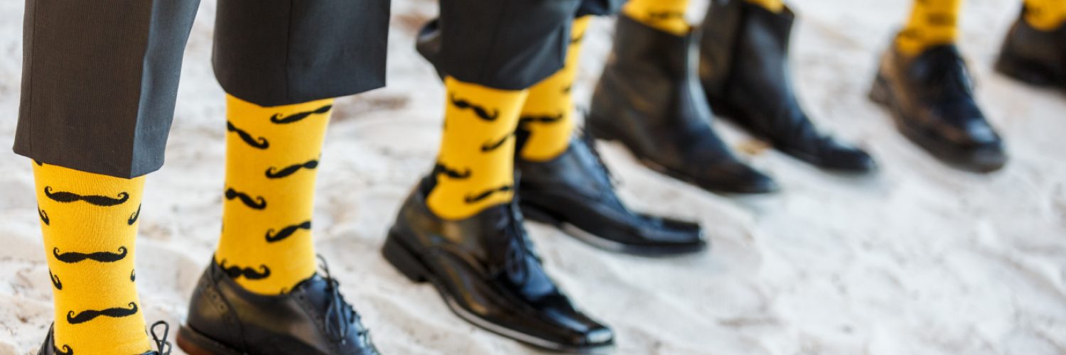 fashion-area-yang-harus-di-hindari-ketika-memakai-kaos-kaki-motif